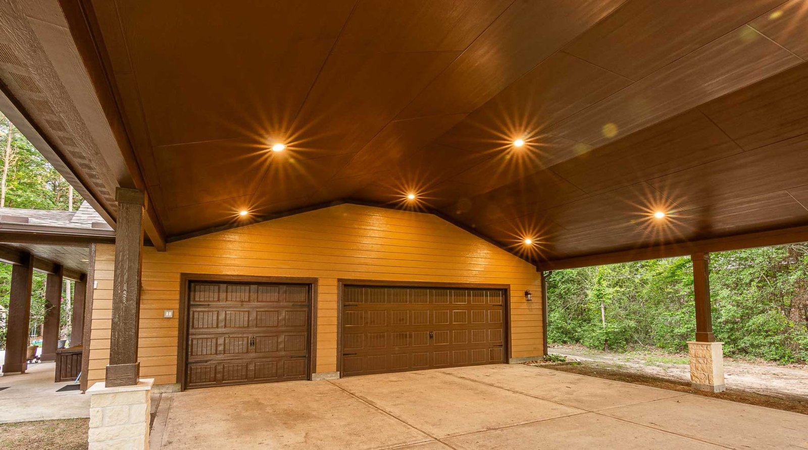 Carport in Montgomery, TX_3